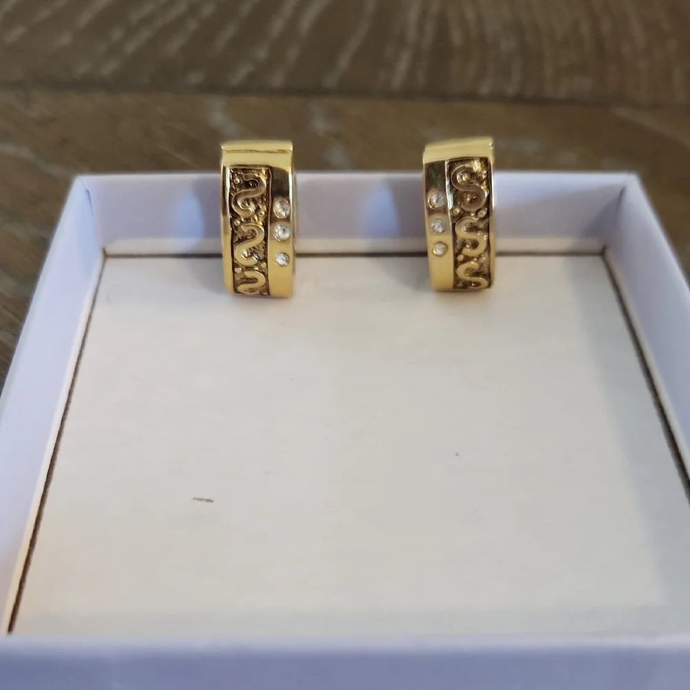 Vintage Scroll and Rhinestone Magnetic Huggie Clip-on Earrings